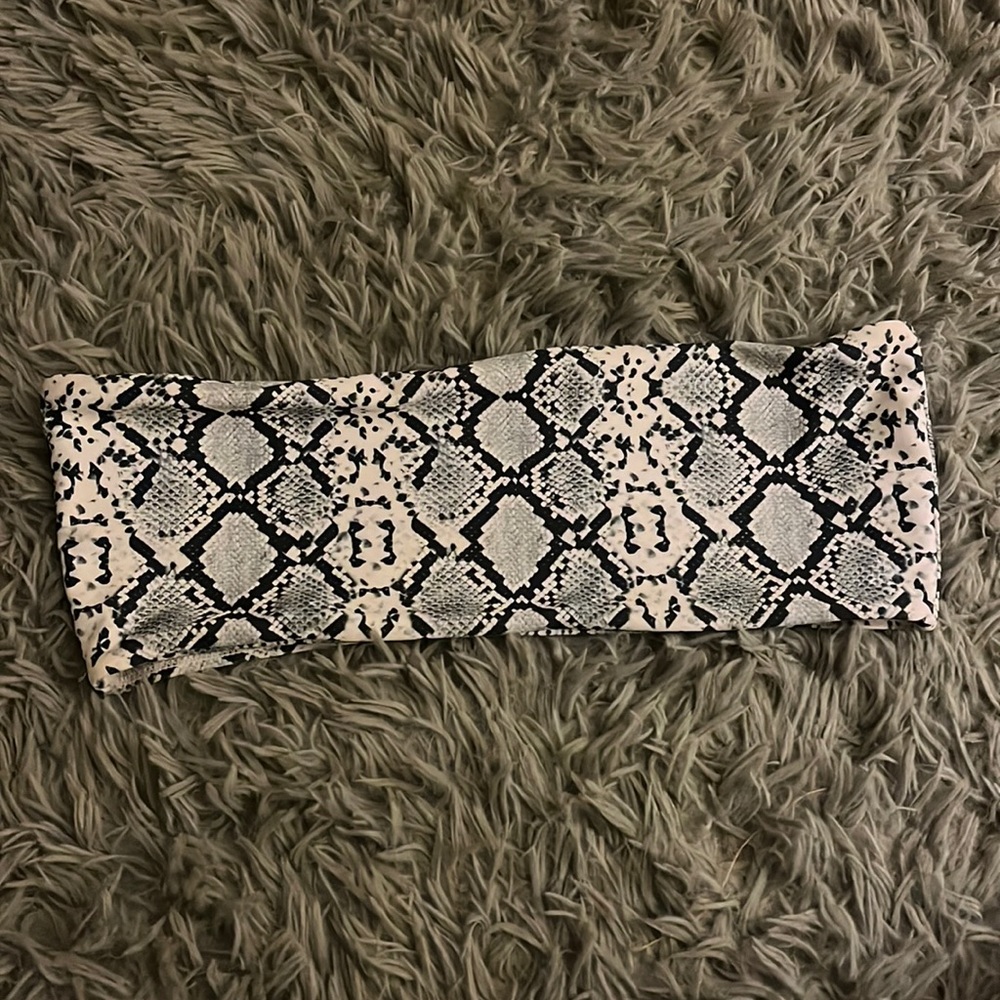 Zaful strapless bikini top